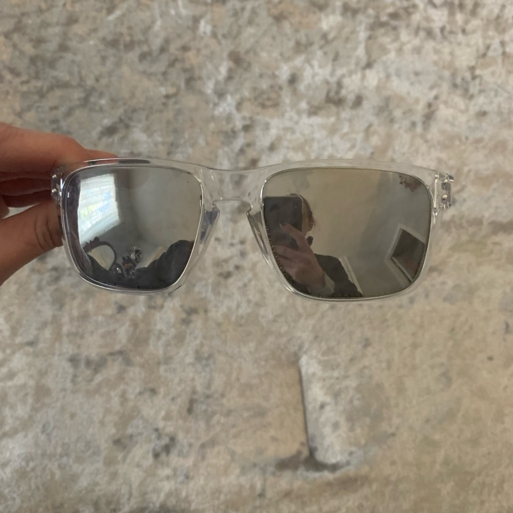 Unisex Oakleys
